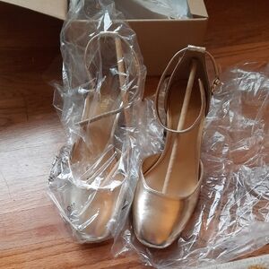 J Crew Factory Gold Ankle Strap Heels 7.5